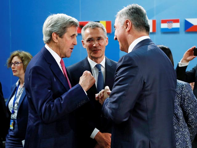 В Брюсселе состоялась встреча министров иностранных дел Эстонии, Латвии, Литвы с госсекретарем США Джоном Керри, на которой обсуждались вопросы подготовки к предстоящему летнему саммиту в Варшаве