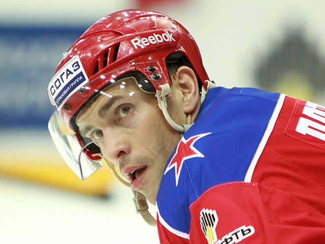 Капитан сборной России по хоккею Павел Дацюк с большой долей вероятности продолжит свою карьеру в санкт-петербургском СКА. В пятницу об этом объявили сразу несколько источников