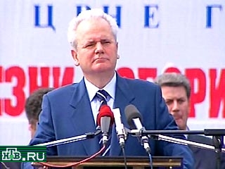 Милошевич: "Весь мир против Сербии, но мы все равно выстоим"