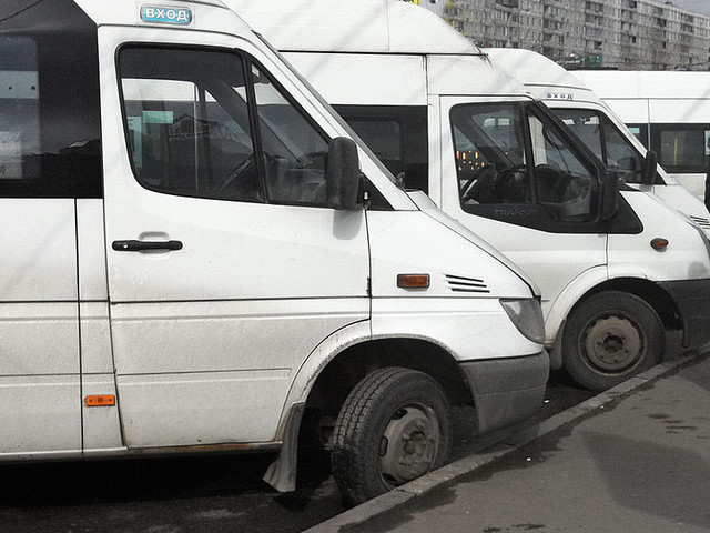В Смоленске водители маршруток потребовали отставки главы города В Смоленске водители маршруток потребовали отставки главы города