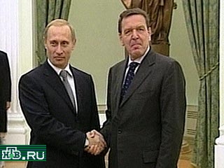 В Кремле проходят переговоры лидеров России и Германии