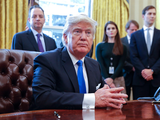 Дональд Трамп не отказался от идеи отгородиться от Мексики стеной Дональд Трамп не отказался от идеи отгородиться от Мексики стеной