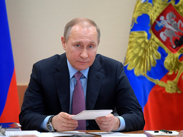 Владимир Путин внес изменения в закон о выборах президента России Владимир Путин внес изменения в закон о выборах президента России