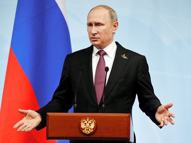 За полгода до выборов президента Путину доверяет половина россиян, выяснил ВЦИОМ За полгода до выборов президента Путину доверяет половина россиян, выяснил ВЦИОМ
