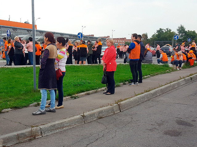 МЧС: массовые эвакуации людей в российских городах не имеют отношения к учениям МЧС: массовые эвакуации людей в российских городах не имеют отношения к учениям