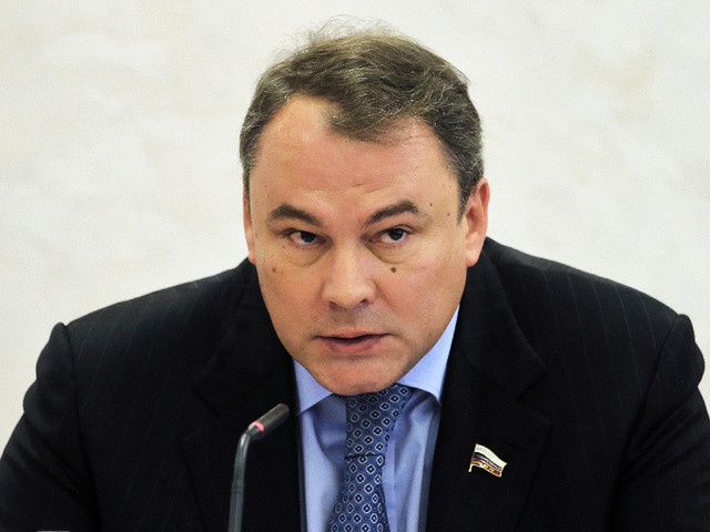 Депутаты согласовали признаки, по которым СМИ будут признавать "иноагентами" Депутаты согласовали признаки, по которым СМИ будут признавать "иноагентами"