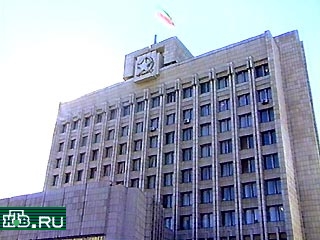Президиум парламента Татарстана принял решение обсудить вопрос о дате проведения президентских выборов в республике на внеочередной сессии Госсовета, которая состоится 9 октября