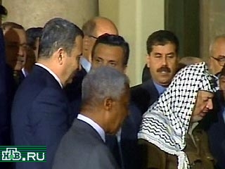 Соглашение, к которому этой ночью пришли Эхуд Барак и Ясир Арафат, просуществовало всего несколько часов