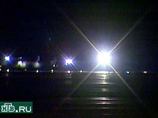 Как сообщило югославское информационное агентство Beta, три военных самолета АН-26 вылетели с военного аэродрома Батайница близ Белграда около 23.00 по Московскому времени