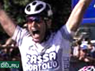 Алессандро Петакки выиграл велогонку по дорогам Италии "Джиро ди Лукка"