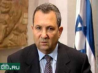 Внеочередное заседание кабинета министров Израиля во главе с премьер-министром Эхудом Бараком началось сегодня около 1.30 по московскому времени