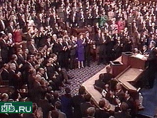 В Москве обратили внимание на то, что палата представителей Конгресса США приняла резолюцию с призывом к российским властям немедленно освободить Поупа