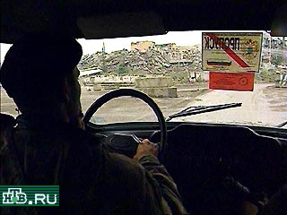 Объявленный на октябрь переезд из Гудермеса в Грозный Временной администрации Чечни во главе с Ахмадом Кадыровым откладывается на неопределенное время