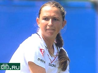 В первом круге австрийского турнира Елена Лиховцева обыграла Иву Майоли