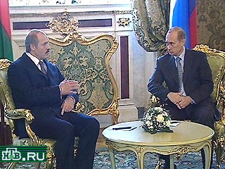 Президенты России и Белоруссии сегодня проведут переговоры в резиденции Владимира Путина в Сочи