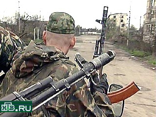 Федеральные войска проводят в Грозном масштабную спецоперацию