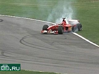 Трехкратный чемпион мира в гонках "Формулы-1" Михаэль Шумахер получил ранение во время тестовых заездов