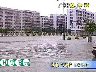 Сильнейшее за последнее столетие наводнение унесло 30 жизней в китайской провинции Ганьсу