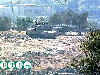 Израильский танк в Дженине, 14 августа