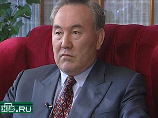 Сегодня в Казахстане отмечают десятилетие принятия Декларации о государственном суверенитете. В календаре этот день обозначен как национальный праздник "День республики"