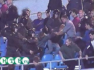 Перед матчем национального первенства Болгарии двое молодых фанатов избили судью