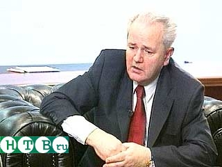 Нидерландские судебные власти на будущей неделе рассмотрят иск бывшего президента Югославии Слободана Милошевича, поданный им против Нидерландов