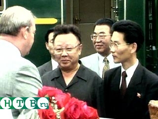В Хабаровске Ким Чен Ир познакомился с человеком, который знал его отца