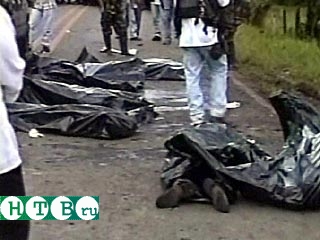 40 человек сгорели заживо в результате аварии автобуса в замбийском городке Капири Мпоши (200 км к северу от столицы страны Лусаки)