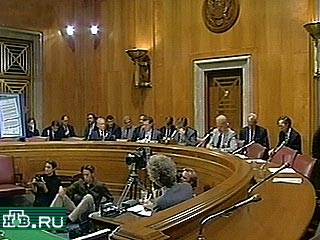 В сенатском комитете по иностранным делам США начались слушания по так называемой "сделке Гор - Черномырдин"