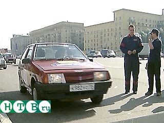 Участники уникального "Автопробега без масла" благополучно добрались до Великого Новгорода