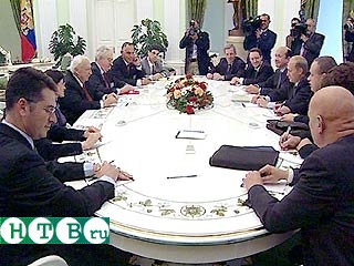 В Кремле прошли переговоры Владимира Путина и Ариэля Шарона