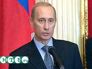 Владимир Путин поздравил личный состав и ветеранов танковых войск с Днем танкиста