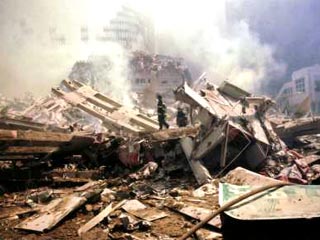 Из-под руин Всемирного торгового центра извлечены еще трое уцелевших