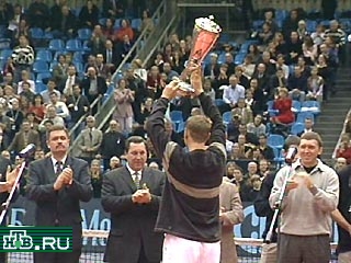 Четвертый раз подряд Кафельников выигрывает Кубок Кремля