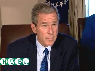 Президент США Джордж Буш принял сегодня решение о мобилизации 50 тыс. резервистов для защиты национальной территории и оказания помощи при проведении восстановительных работ