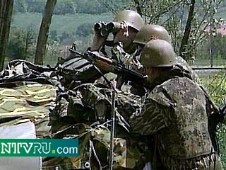 Хорошо подготовленные группы боевиков готовы напасть на базы США на Балканах, если Вашингтон начнет военную операцию в Афганистане