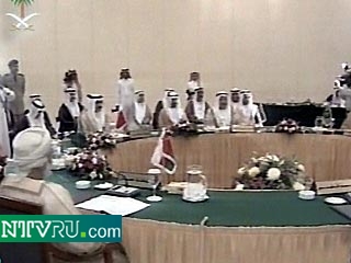 Нефтедобывающие монархии Персидского залива отказались поддержать США в случае, если в рамках "операции возмездия" будет совершено нападение на одну из арабских стран