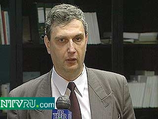 Депутат Похмелкин предположил перенос первого чтения проекта бюджета-2002 в Госдуме.
