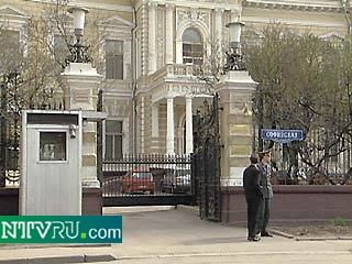 Британское посольство в Москве вводит новые правила получения виз