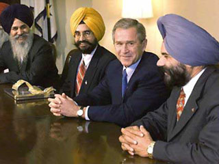 Президент Джордж Буш на встрече с представителями сикхской общины США