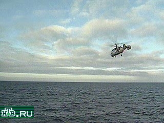 В Североморске опознаны тела еще трех погибших моряков с атомной подводной лодки "Курск". Таким образом, всего идентифицированы останки 4 членов экипажа подлодки