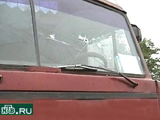 В Дагестане на посту ГИБДД в Хасавюртском районе остановлен автомобиль "КамАЗ", в потайном дне которого обнаружены 4 переносных зенитно-ракетных комплекса "Стрела-2" и более 3000 электродетонаторов