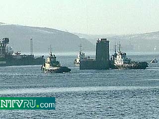 К операции по подъему фрагментов первого отсека "Курска" летом 2002 года могут быть привлечены иностранные компании, принимавшие участие в непосредственном подъеме самой субмарины