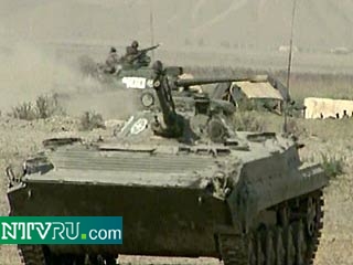Войска генерала Дустума установили контроль над аэродромом вблизи Мазари-Шарифа