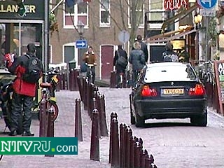 На площади Дам в Амстердаме прошел антивоенный митинг