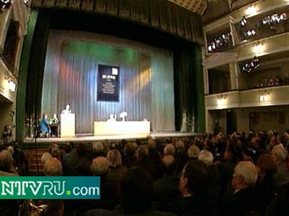 В Москве открывается IV съезд Союза театральных деятелей. Он продлится 2 дня