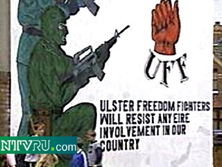 Ирландская республиканская армия сдает оружие
