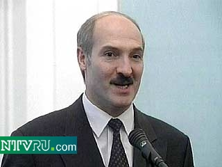 Лукашенко поздравил Бородина с днем рождения, наградив высшей государственной наградой