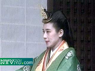 Японская принцесса провела церемонию "одевания пояса"