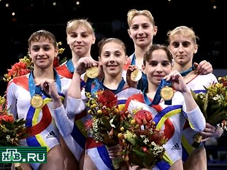 Две гимнастки "золотой" сборной Румынии завершили выступления